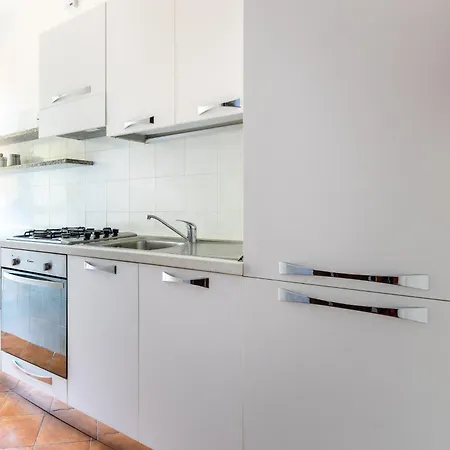 Hostdomus - Casa Uliveto Daire *